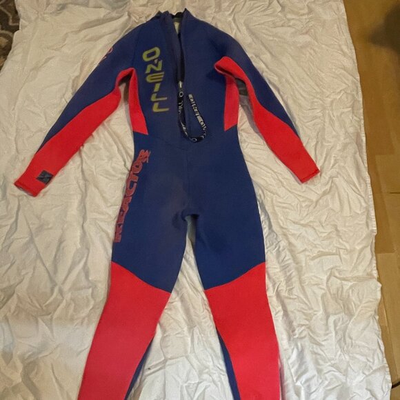 Share Vintage Long O'Neill Wetsuit - 21217 style 9167 - MED 32mm - full back zip - Picture 1 of 5